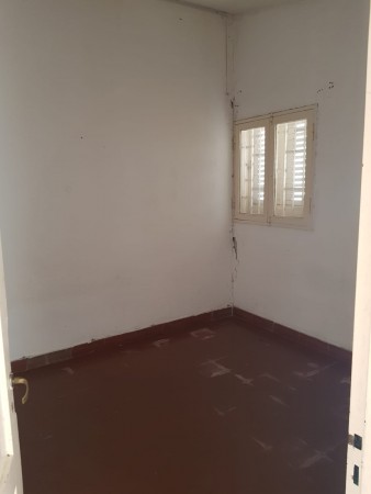 Casa dos dormitorios zona sur. Pje Planas Casas 4600.