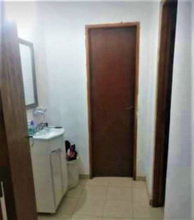 Pellegrini 3900, venta, departamento planta alta. 