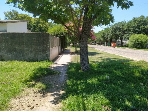 LOTES OLIVEROS, 450 M2, ZONA CENTRICA, A POCAS CUADRAS DEL RIO.