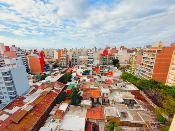 Dorrego 1300, Duplex en 11vo piso, dos dormitorios, balcones.