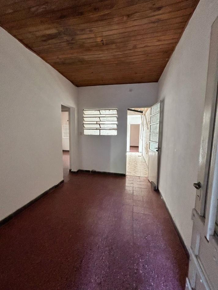 Pje Gordillo 3800, Casa interna unica, 104 m2 lote + pasillo, dos dormitorios, patio.