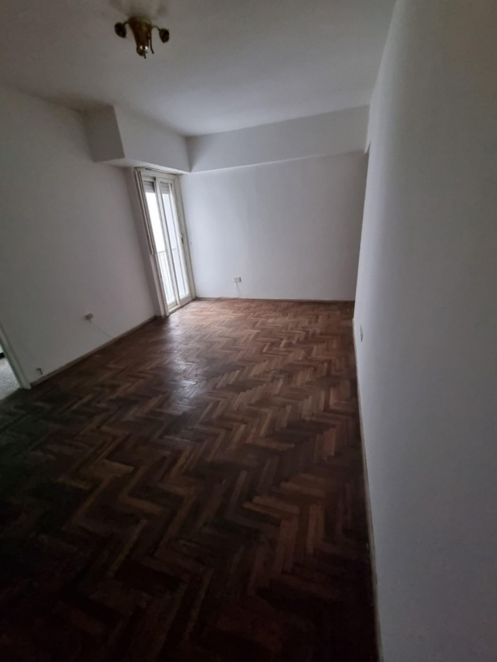 Sarmiento 1200, Excelente zona, departamento de un dormitorio