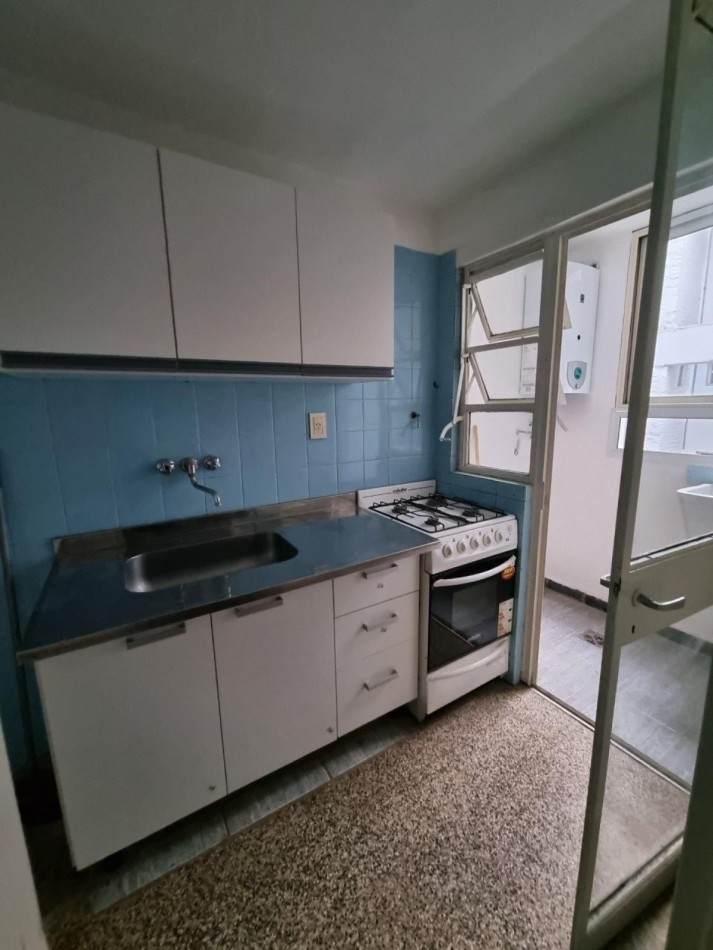 Sarmiento 1200, Excelente zona, departamento de un dormitorio