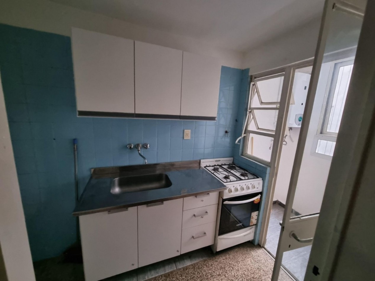 Sarmiento 1200, Excelente zona, departamento de un dormitorio