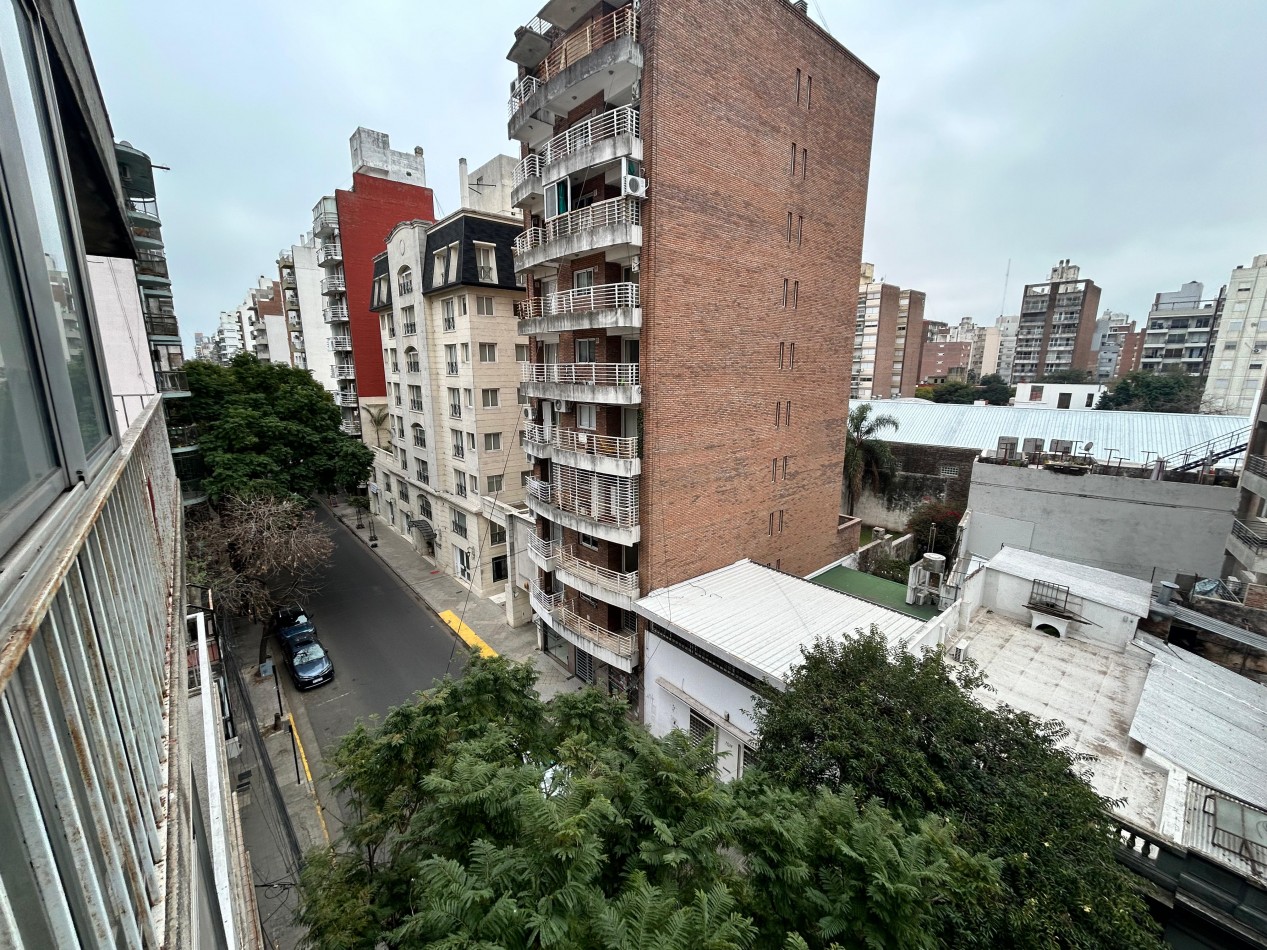 Montevideo 1500, departamento de un dormitorio, excelente zona