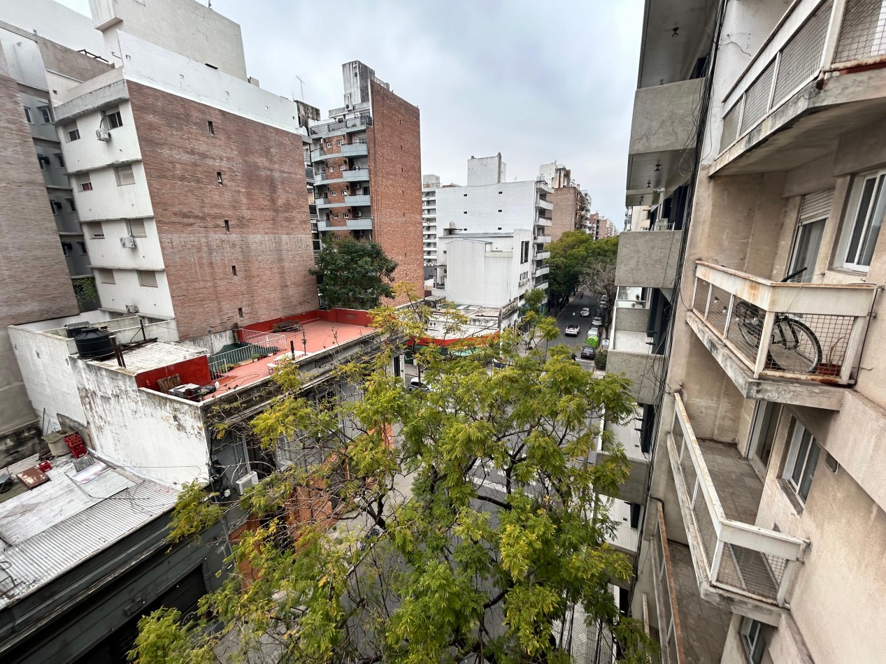 Montevideo 1500, departamento de un dormitorio, excelente zona