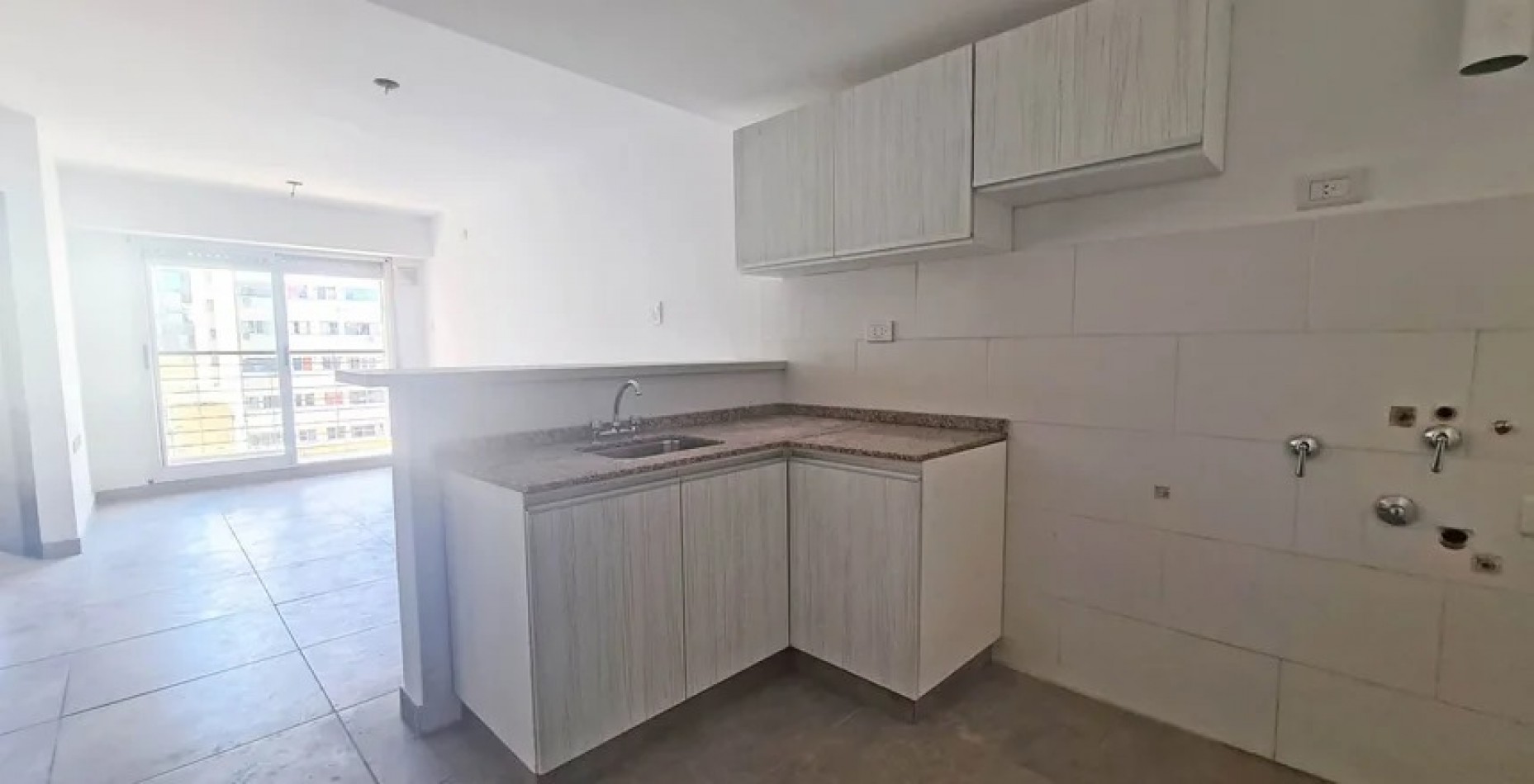 (F) Mitre al 1200, departamento de un dormitorio, excelente estado, 7mo piso