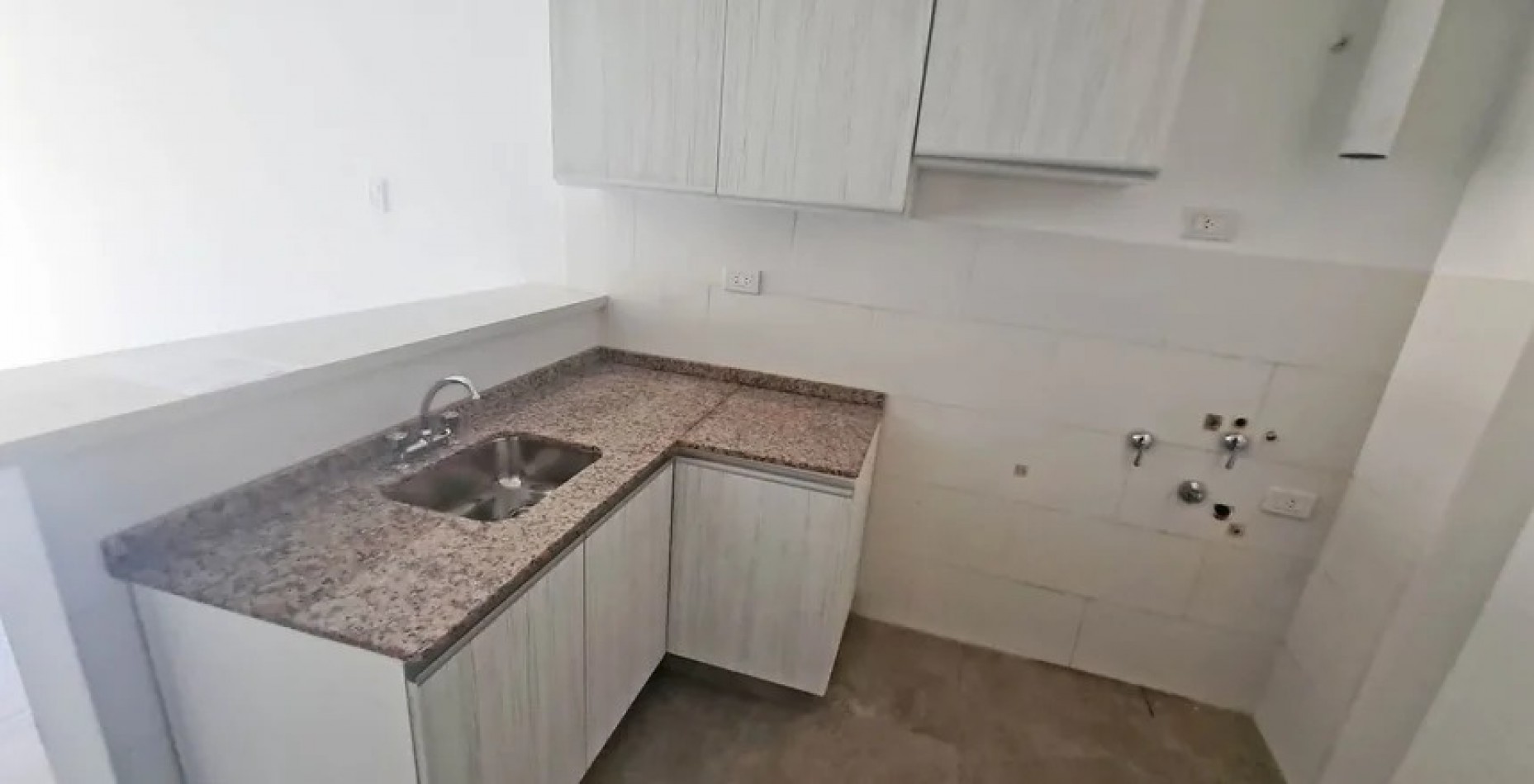 (F) Mitre al 1200, departamento de un dormitorio, excelente estado, 7mo piso