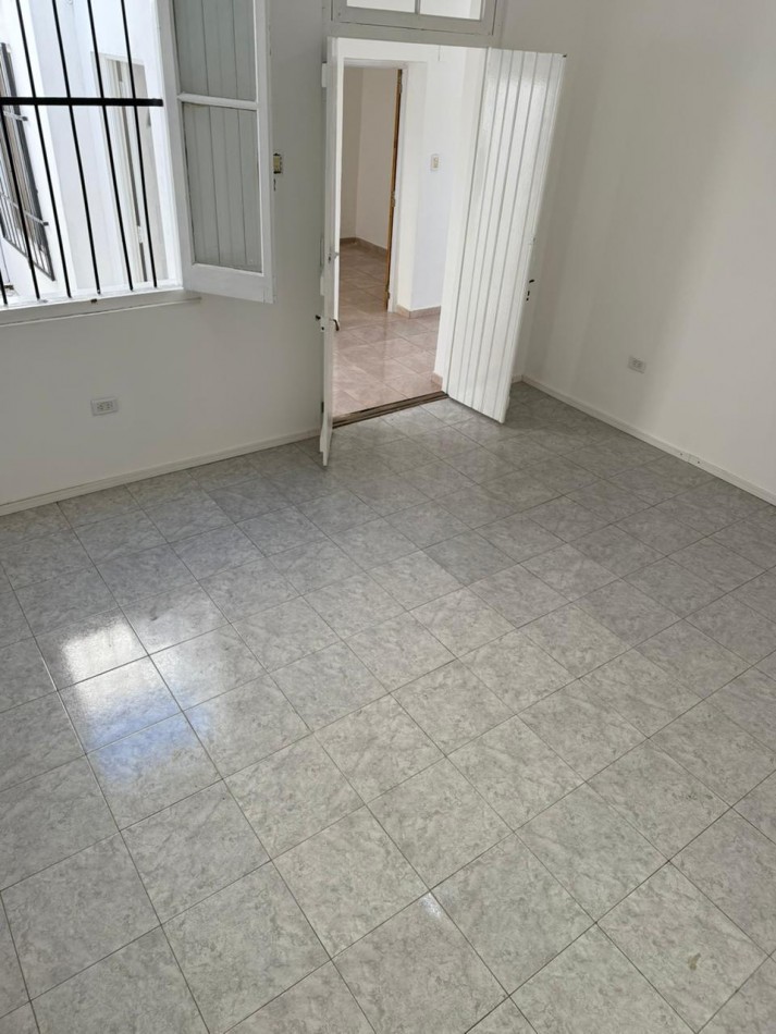 Departamento de Pasillo Unico - Rioja 5357, Rosario 