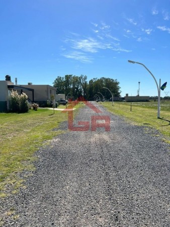 PUEBLO ESTHER, BRISANOVA, LOTE N° 2, Cerca del ingreso, 300 m2.