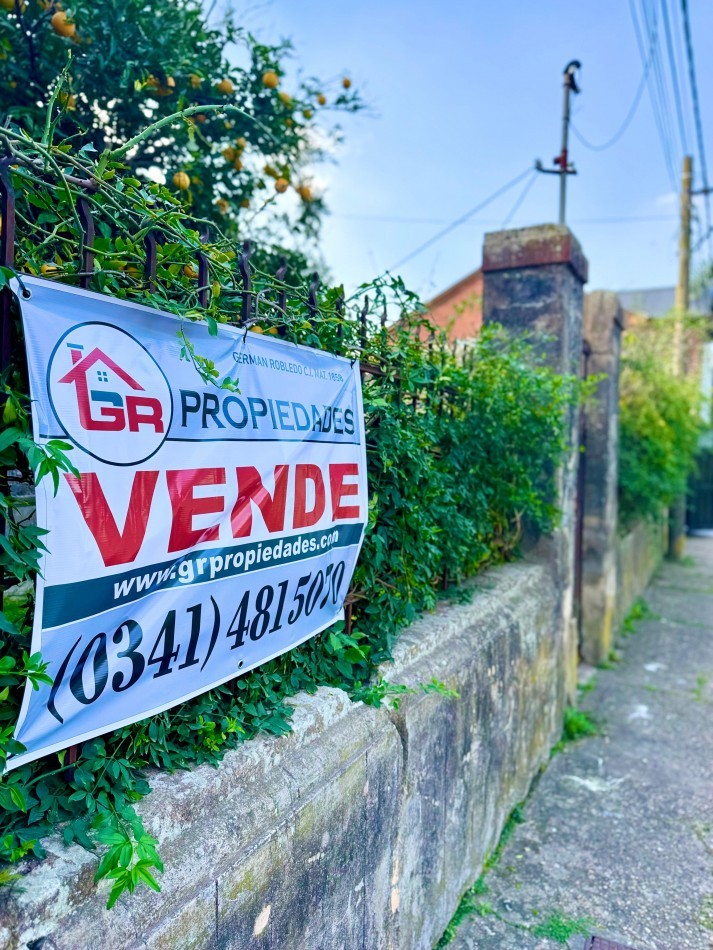 San Martin 500, Muñoz, terreno de 600 m2 con propiedad a reciclar.