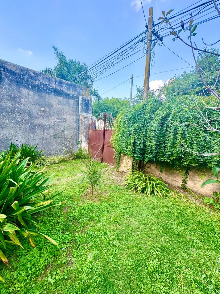 San Martin 500, Muñoz, terreno de 600 m2 con propiedad a reciclar.