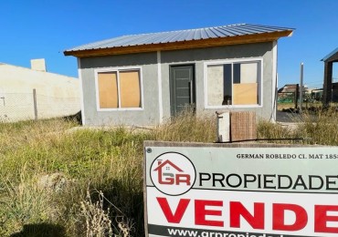 Campiñas de Piñero, camino de la feria 200, casa a terminar, lote 400 m2. 