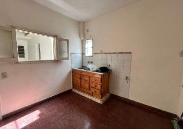 Pje Gordillo 3800, Casa interna unica, 104 m2 lote + pasillo, dos dormitorios, patio.