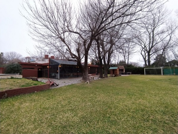 Barrio Los Indios, Roldan, 1320 m2 de lote. Pileta 