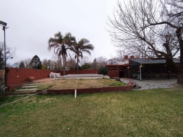 Barrio Los Indios, Roldan, 1320 m2 de lote. Pileta 