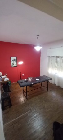 Departamento pasillo, Machain 2300. 2 dormitorios.