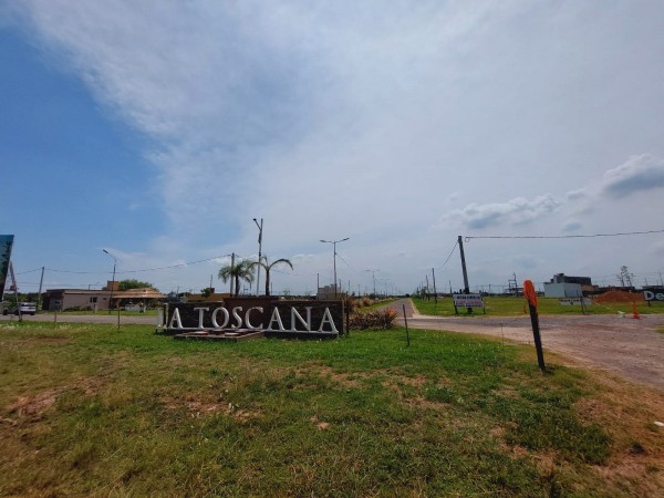 LA TOSCANA, 300 m2, piñero, ideal inversion o fin de semana!