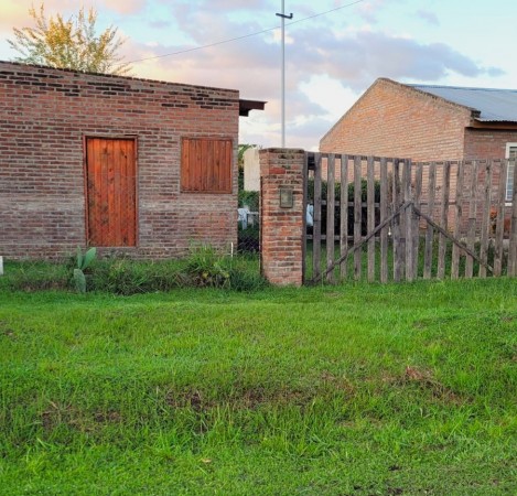 Barrio La Casona, Roldan, Los Tilos 1400. Casa 2/3 Dormitorios. ¡POSIBILIDAD FINANCIACION! 