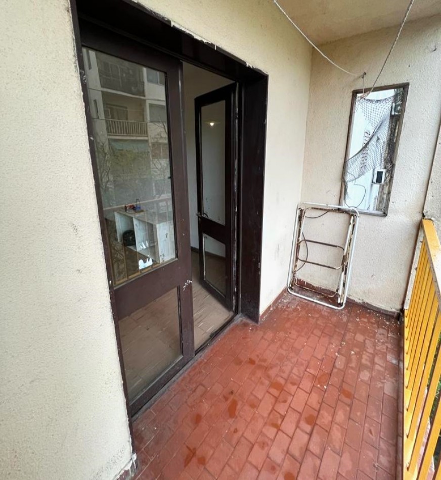Ovidio Lagos 2800 ALQUILER. Dos Dormitorios. Piso 4to. 