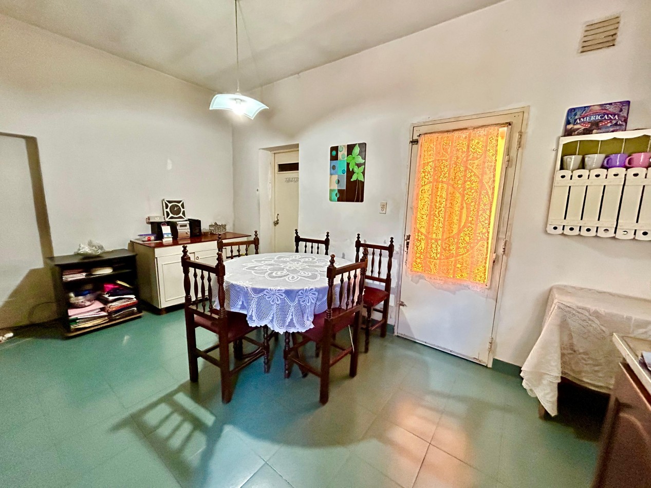 Nicaragua 500, Casa interna de 3 dormitorio, patio. 