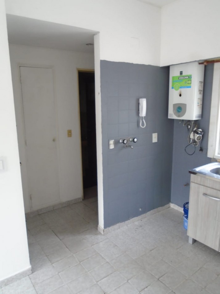 (F) Vera Mujica 300. Venta en conjunto 3 Unidades de 1 Dormitorio. Ideal Renta