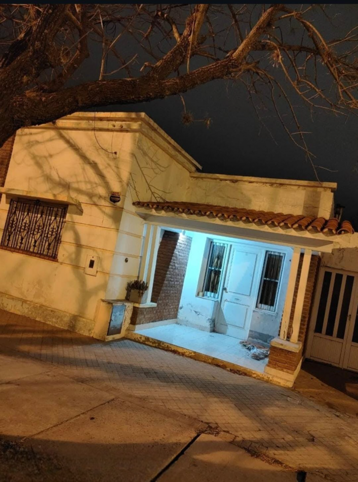 Cañada de Gomez, Oportunidad, propiedad de 3 dormitorios, garage, excelente zona