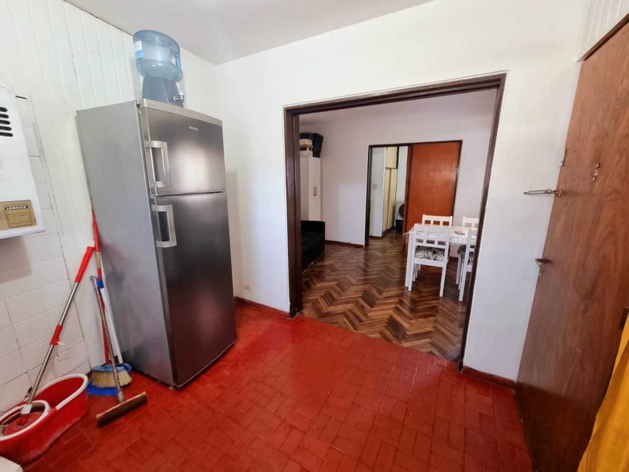 Virasoro 1900, un dormitorio, segundo piso escalera.