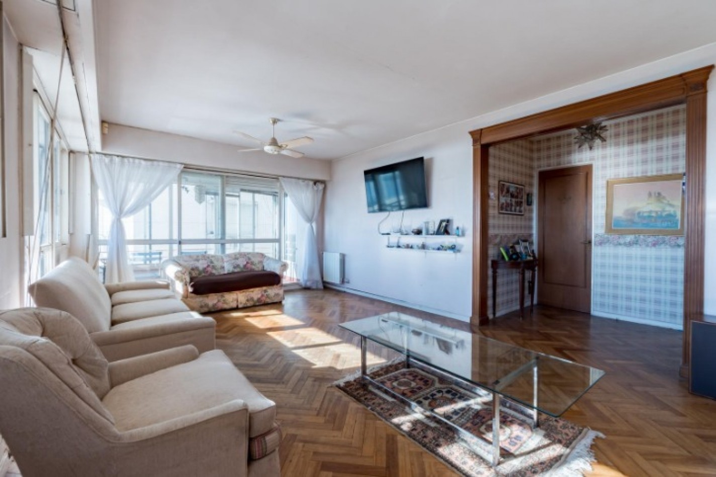 Cordoba 600, Departamento de 4 dormitorios, vista al monumento de la bandera y rio, excelente zona.