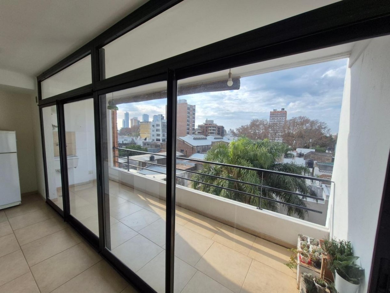 Crespo 200, Hermoso departamento, un dormitorio, doble balcon, excelente calidad.