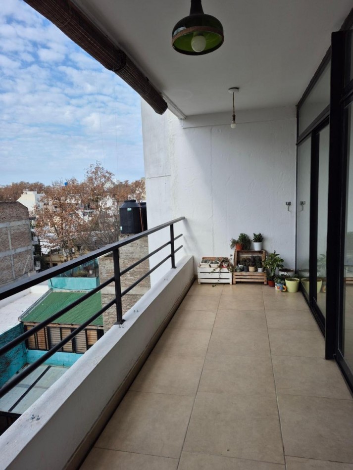 Crespo 200, Hermoso departamento, un dormitorio, doble balcon, excelente calidad.