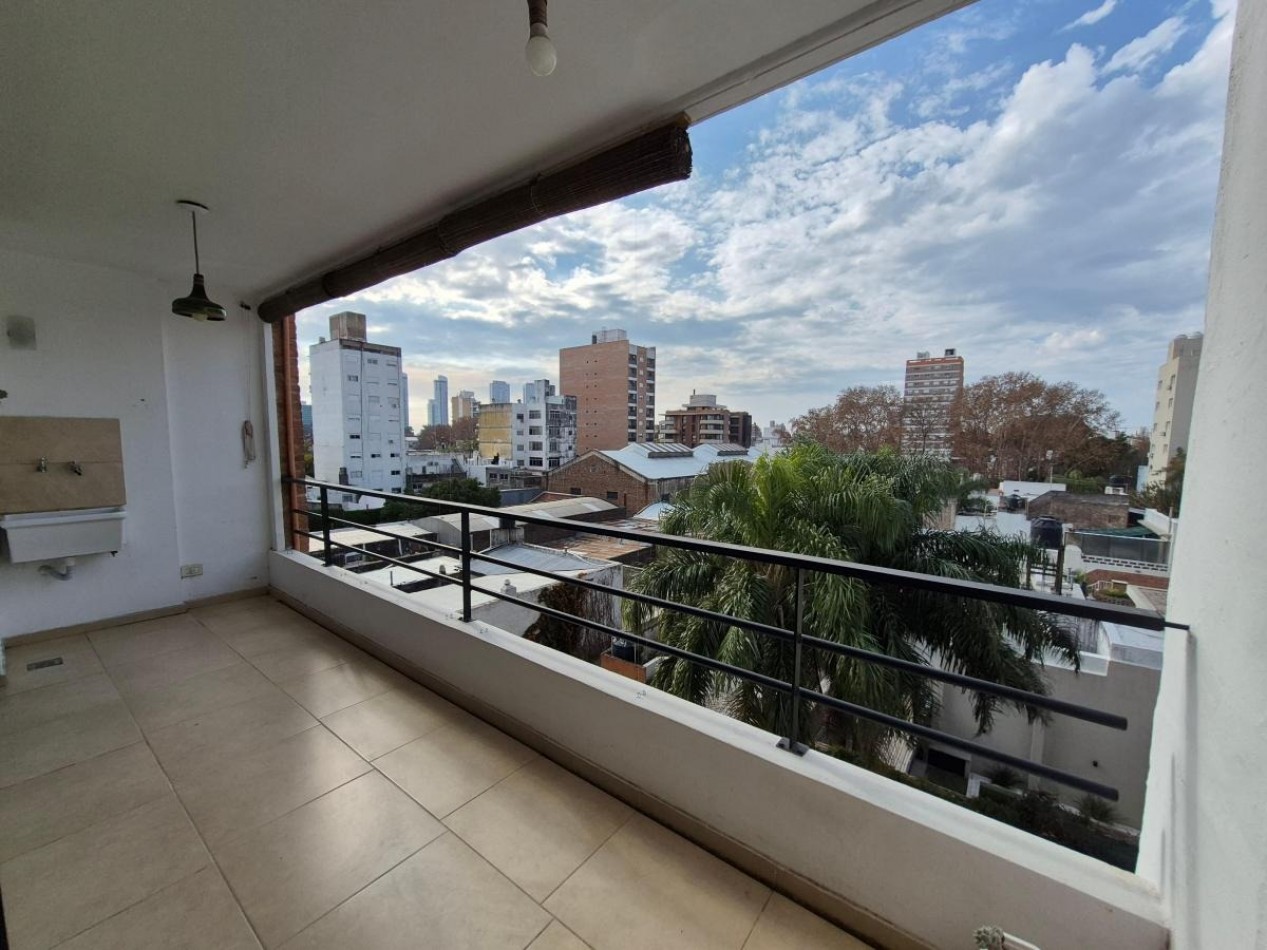 Crespo 200, Hermoso departamento, un dormitorio, doble balcon, excelente calidad.