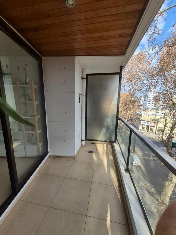 Crespo 200, Hermoso departamento, un dormitorio, doble balcon, excelente calidad.
