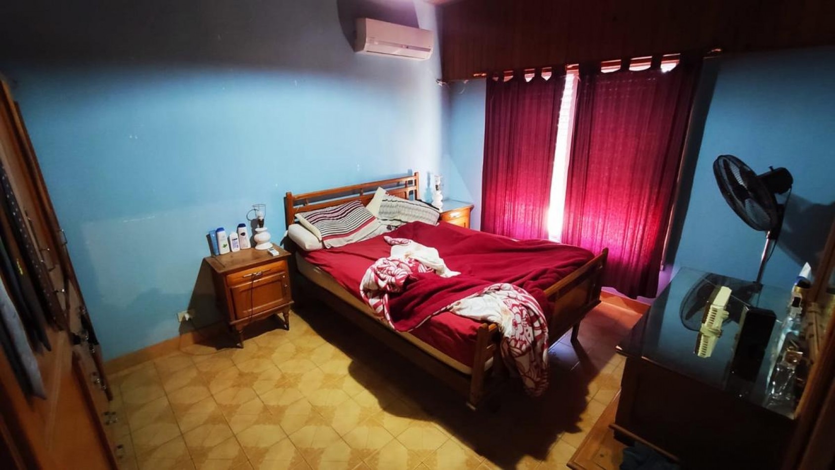 Capitan Bermudez, Laprida al 100, local comercial y departamento 3 dormitorios.