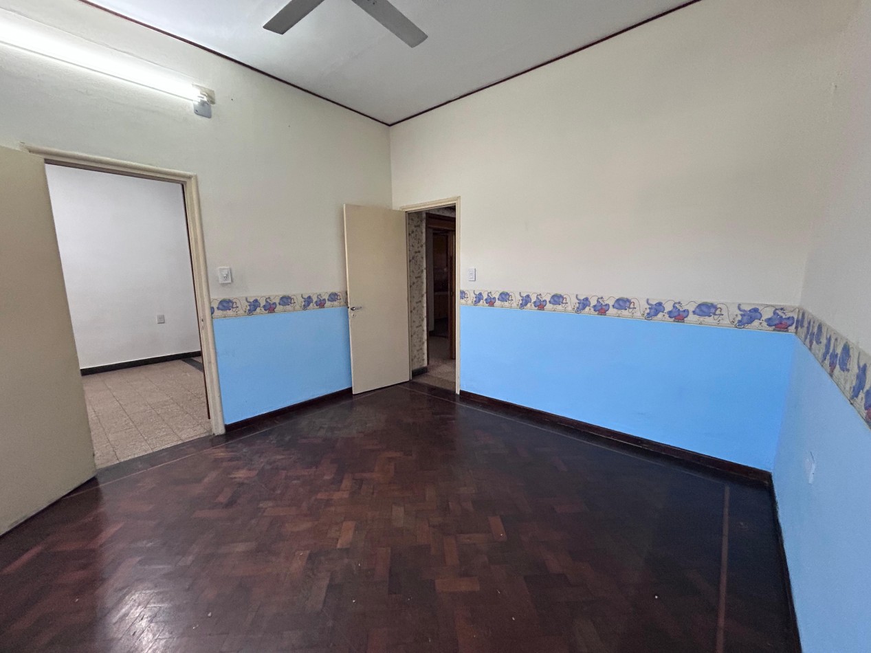 Laprida 3700, planta baja, local mas dormitorio, patio.