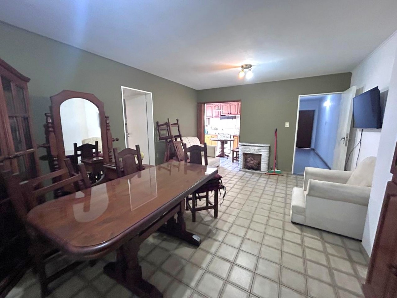 Urquiza 3500, departamento dos dormitorios, amueblado, balcon amplio, contrafrente. 