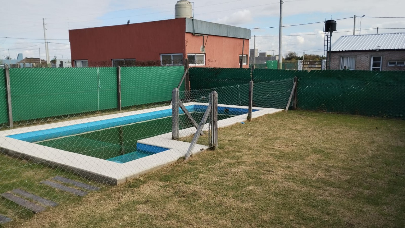 La toscana, casa 1 dormitorio, 300 m2. Piñero