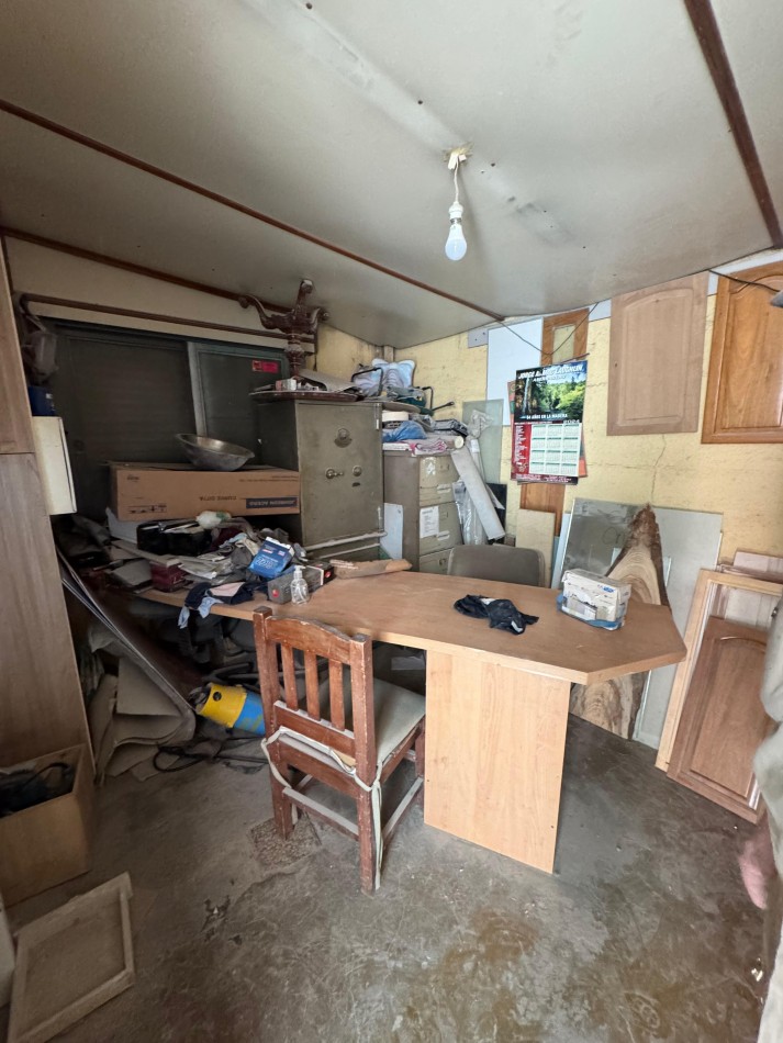 Sanchez Bustamante 2700, amplio terreno con galpon de 300 m2