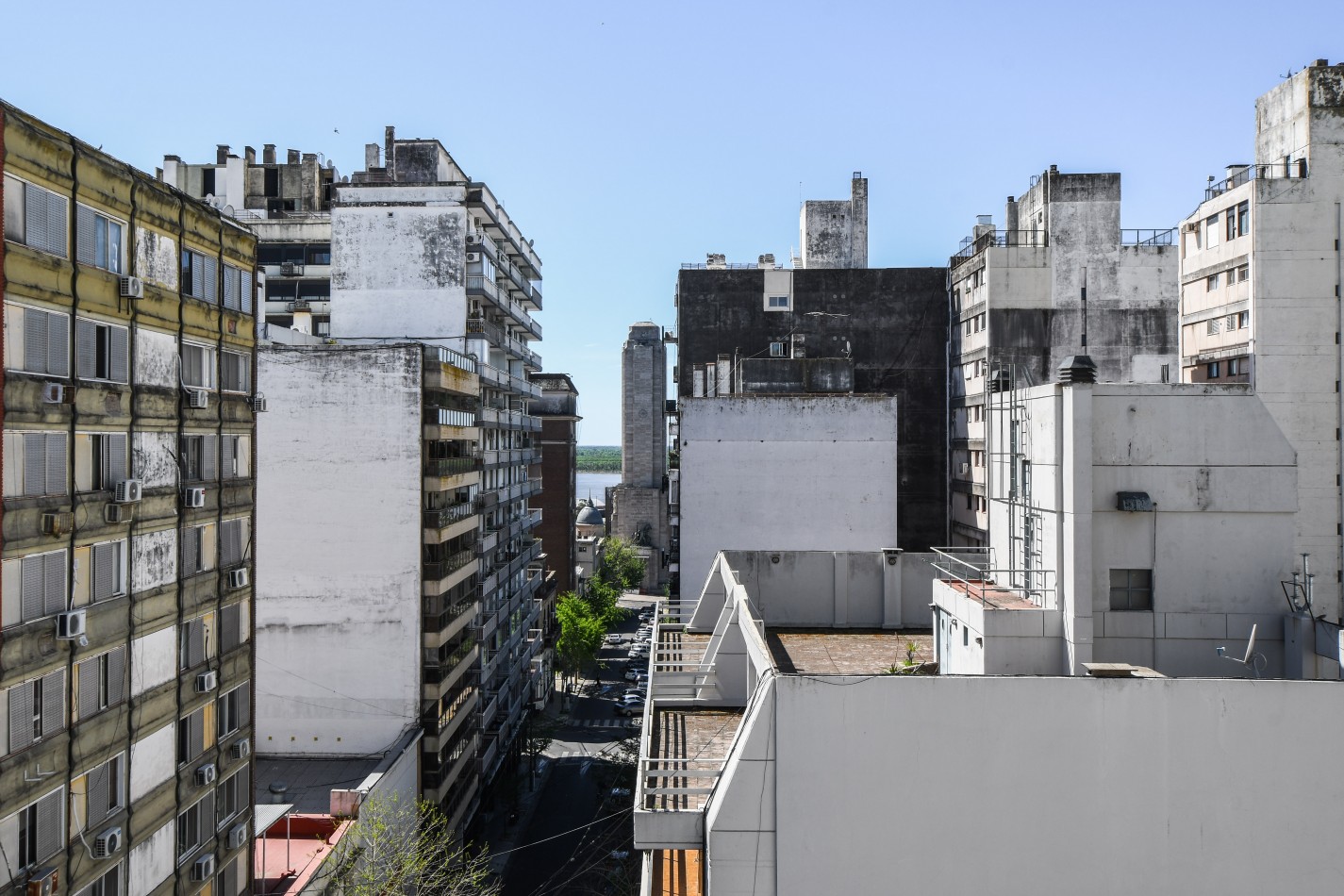 Primero de mayo 900, 3 dormitorios, piso exclusivo. A metros del Monumento.