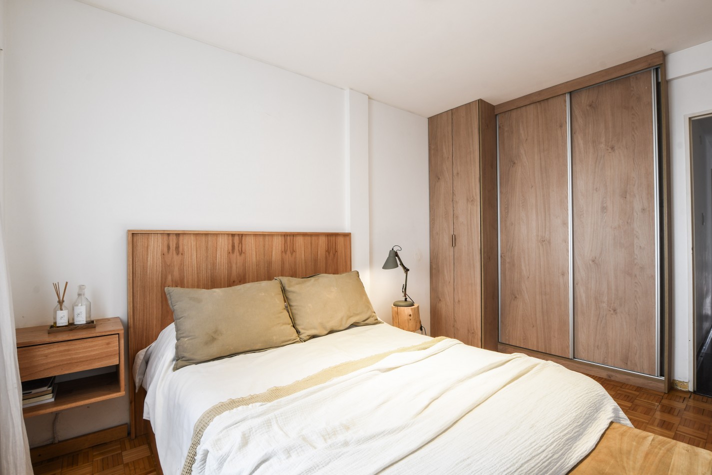 Primero de mayo 900, 3 dormitorios, piso exclusivo. A metros del Monumento.