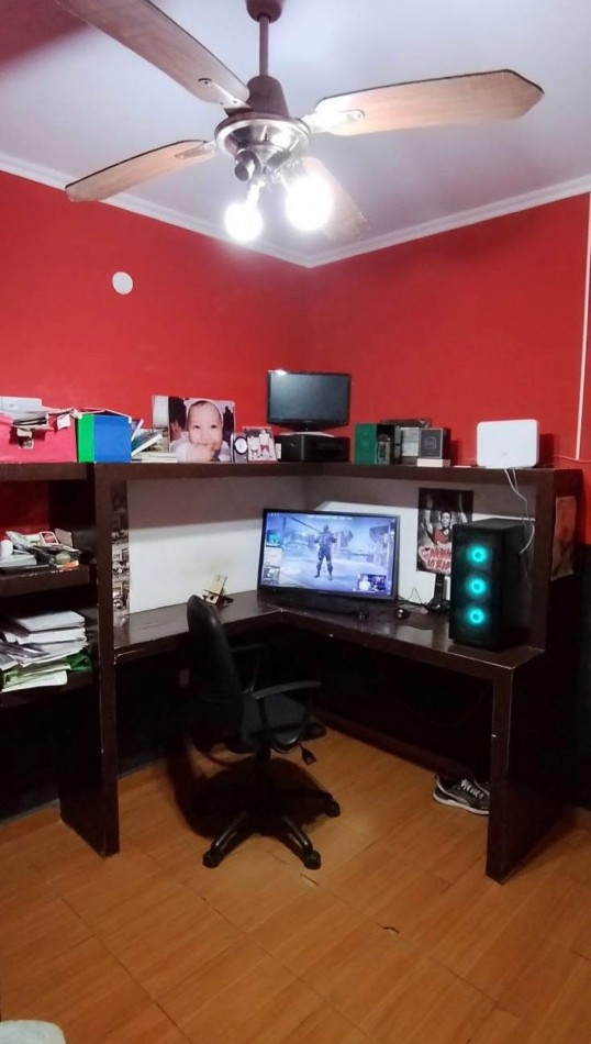 Venecia 3900, casa de 5 dormitorios, amplio terreno