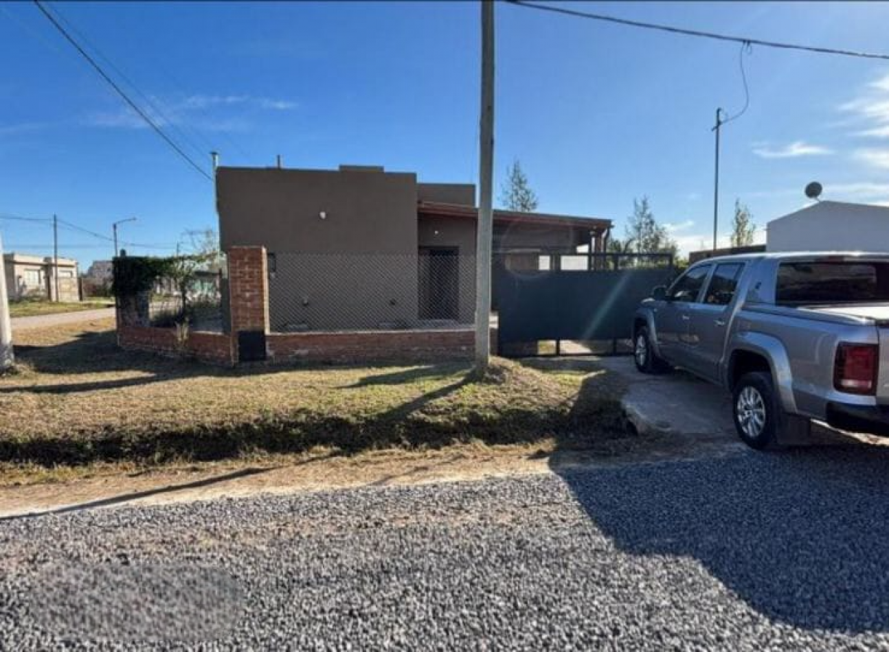 Roldan, Tierra de sueños 3, Carcaraña 3300, dos dormitorios, excelente calidad constructiva.