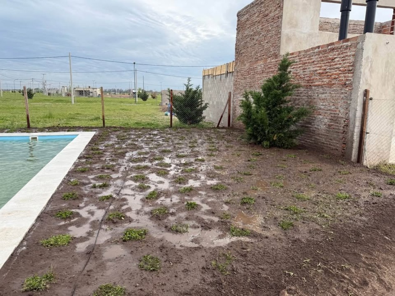Los Pinos 4, terreno de 366 m2, con pileta, ideal fin de semana