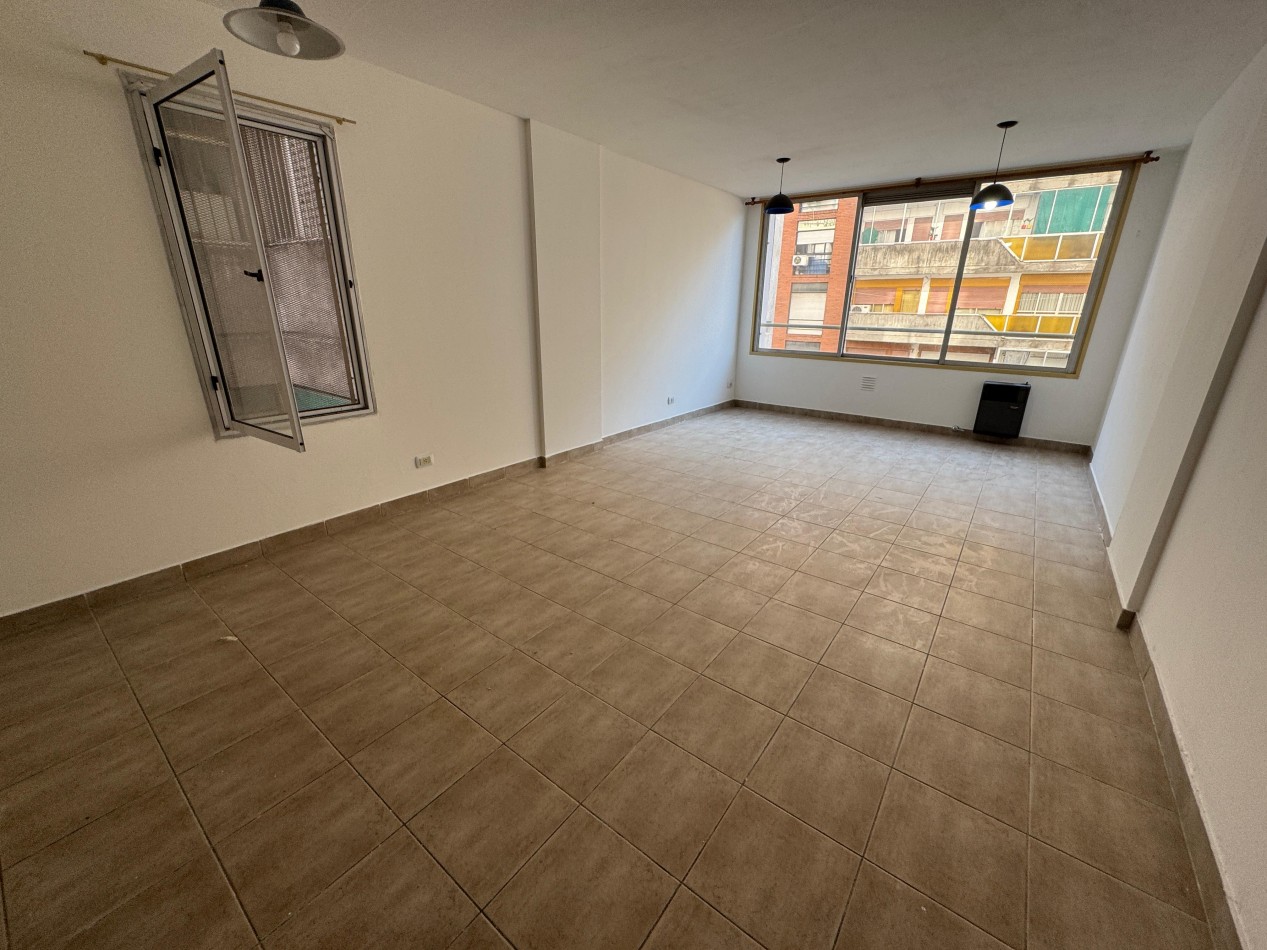 Monoambiente en Corrientes 1200 - Piso 6, alquiler. 