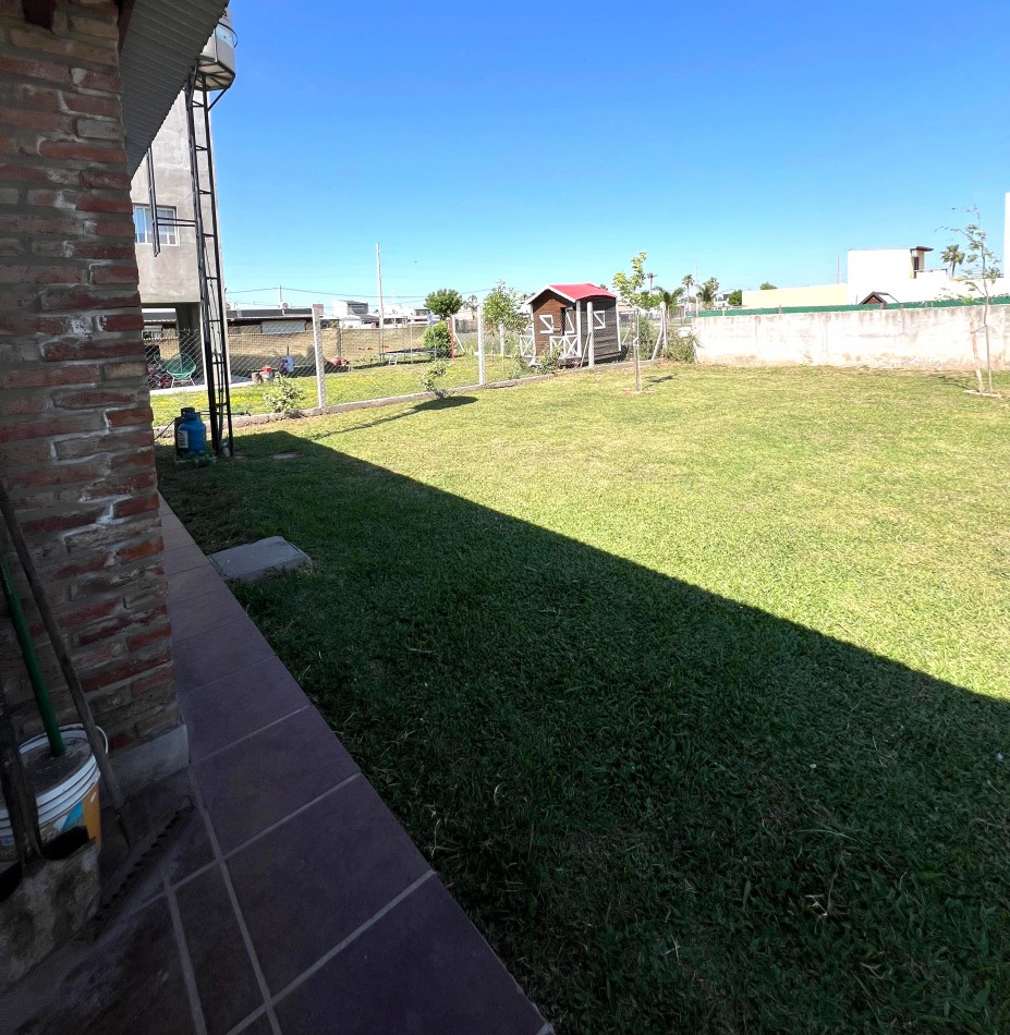 Campiñas de Piñero, Agustinos 500, casa de 3 dormitorios, 400 m2. 