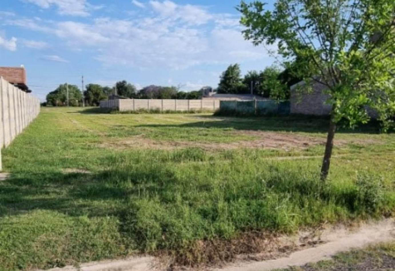 Arroyo Seco, dos terrenos amplios, barrio Posta del Arroyo