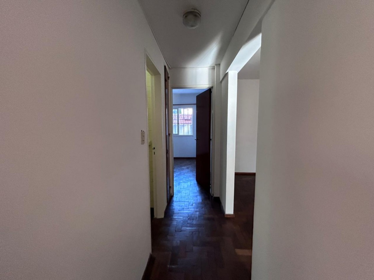 Departamento en Venta, 2 dormitorios - 3 de Febrero, Pueyrredon, Barrio Lourdes.