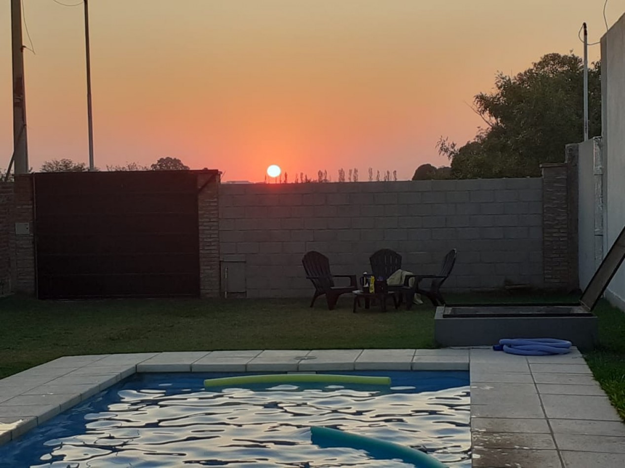 General Lagos, Propiedad un dormitorio, Quincho, Pileta, terreno de 350 m2