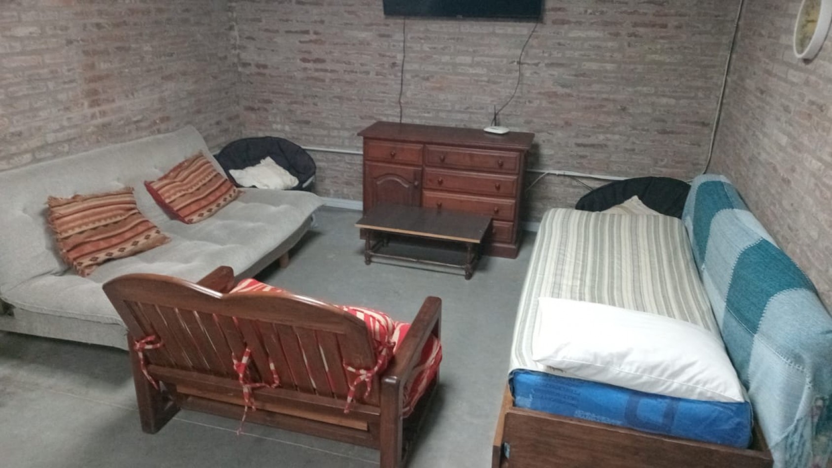 General Lagos, Propiedad un dormitorio, Quincho, Pileta, terreno de 350 m2