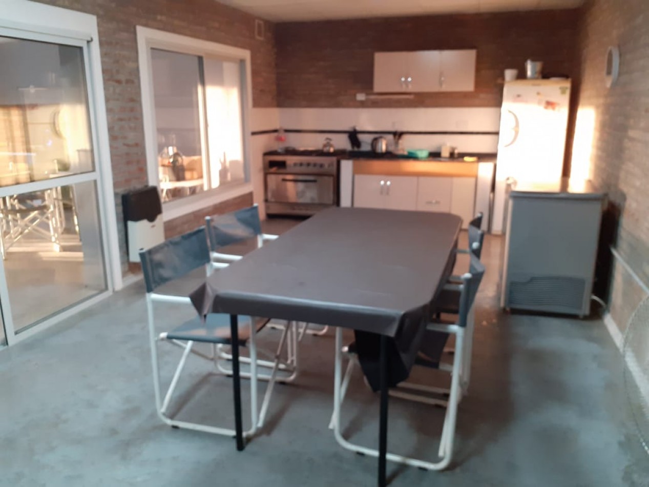 General Lagos, Propiedad un dormitorio, Quincho, Pileta, terreno de 350 m2